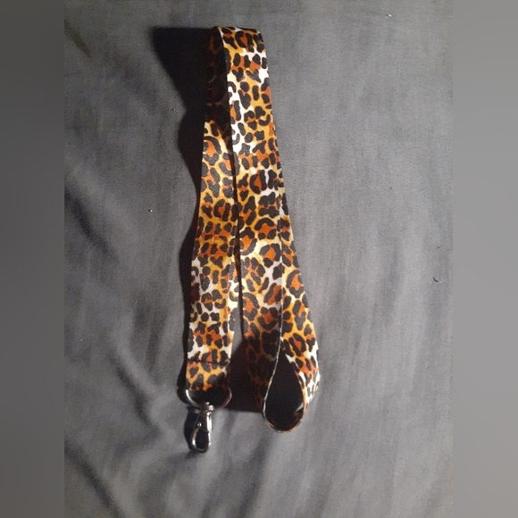 Leopard Print Lanyard - Picture 1 of 4